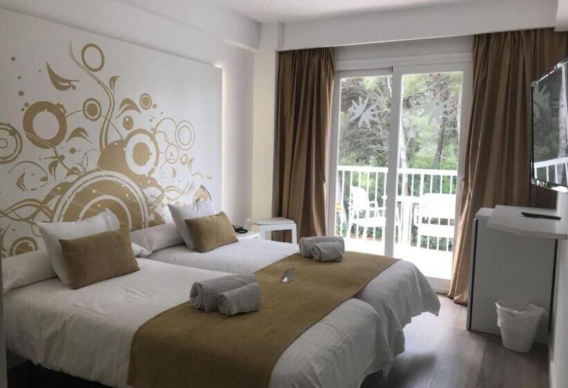 اتاق استاندارد با بالکن, R2 Bahia Cala Ratjada  Adults Only