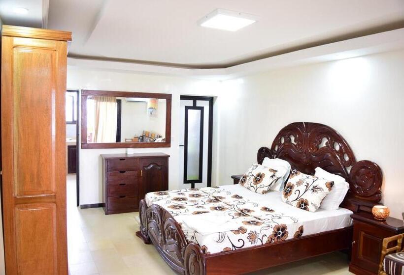 آپارتمان 1 خوابه با چشم‌انداز دریا, Kakatar Family Residence , Yoff