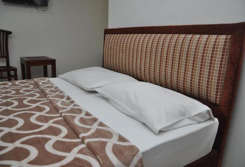 اتاق استاندارد, Saasha City