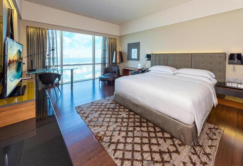 Club Room King Bed, The Art Hotel & Resort
