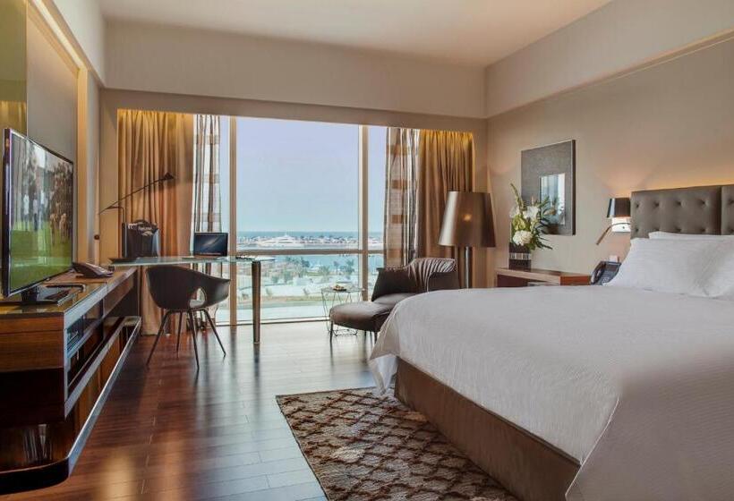 Club Room King Bed, The Art Hotel & Resort