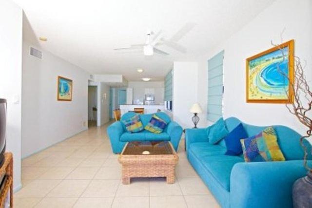 2 Bedroom Apartment with Views, King'S Row Holiday Apartments
