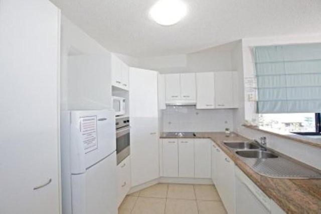 2 Bedroom Deluxe Apartment Sea View, King'S Row Holiday Apartments