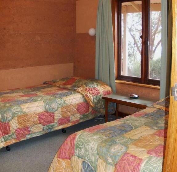 Apartamento 2 Dormitorios, Mud Hut Motel