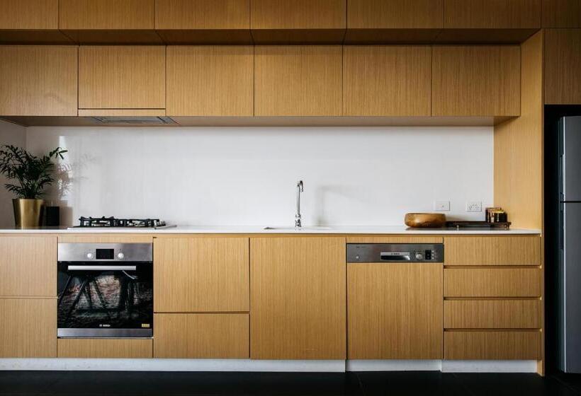آپارتمان لوکس 2 خوابه, Nishi Apartments Eco Living By Ovolo
