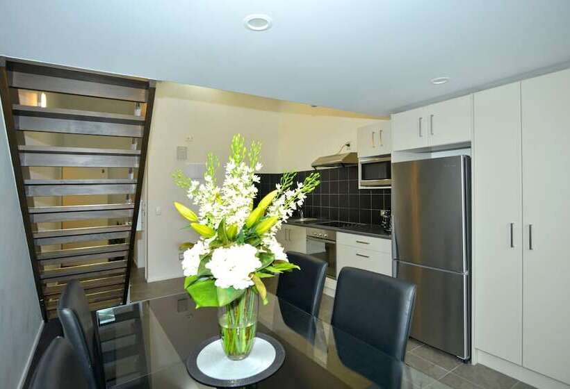 آپارتمان مدیریتی 2 خوابه, Southwark Hotel & Apartments