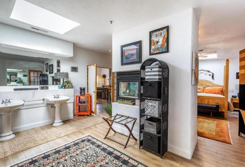 آپارتمان 1 خوابه, Sunny Cozy Condo