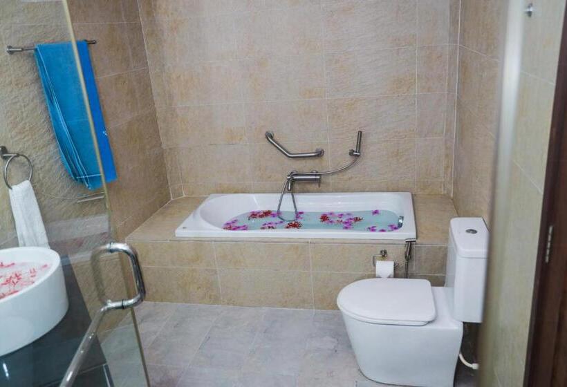 اتاق استاندارد با بالکن, Palm Residence