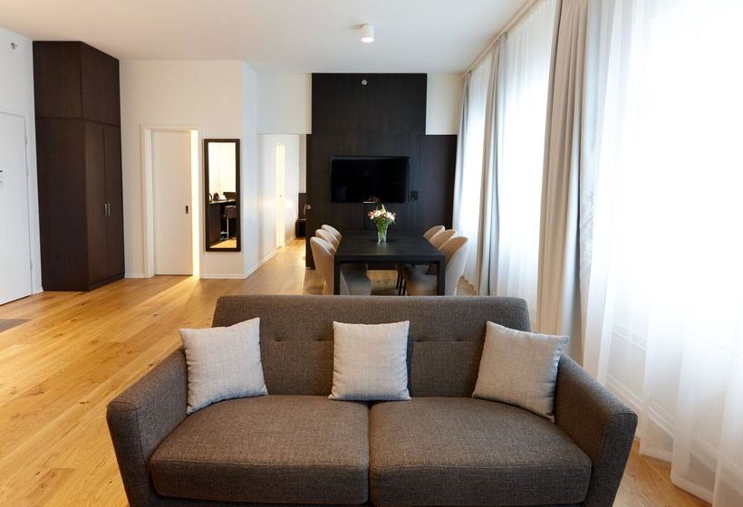 سوییت, Fosshotel Reykjavík