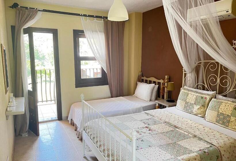 اتاق استاندارد سه نفره, Han Boutique