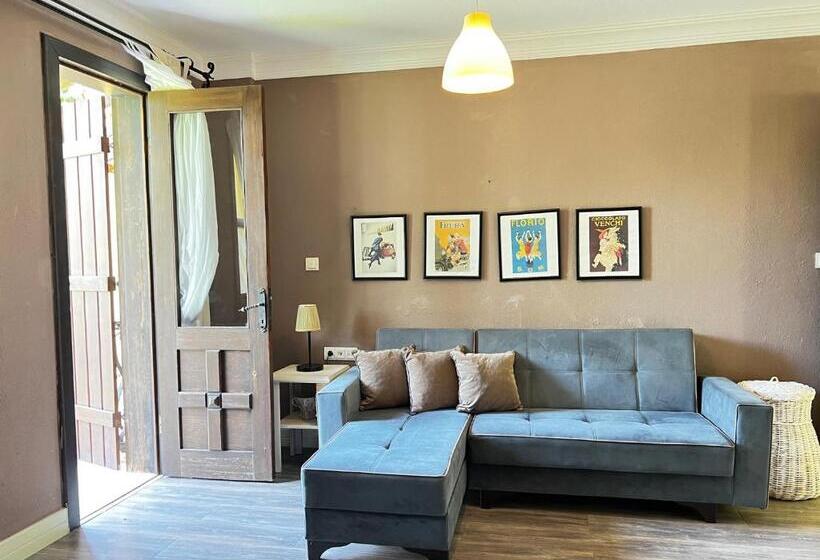 اتاق لوکس, Han Boutique