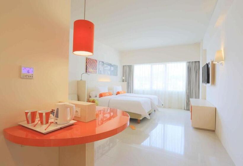 Standard Room, Harris  & Conventions Ciumbuleuit Bandung