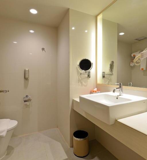 اتاق استاندارد, Harris Hotel & Conventions Ciumbuleuit   Bandung