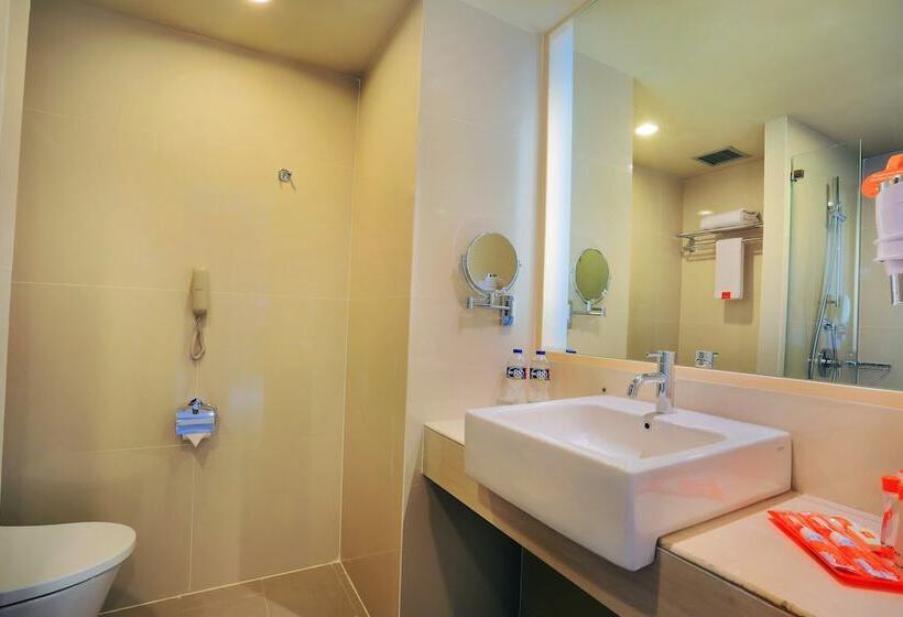 اتاق استاندارد, Harris Hotel & Conventions Ciumbuleuit   Bandung