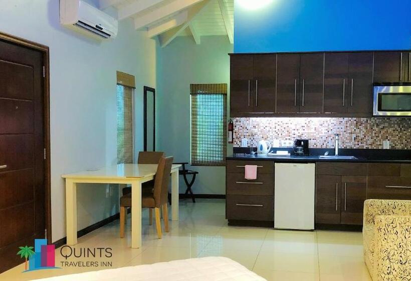 إستوديو قياسى, Quints Travelers Inn