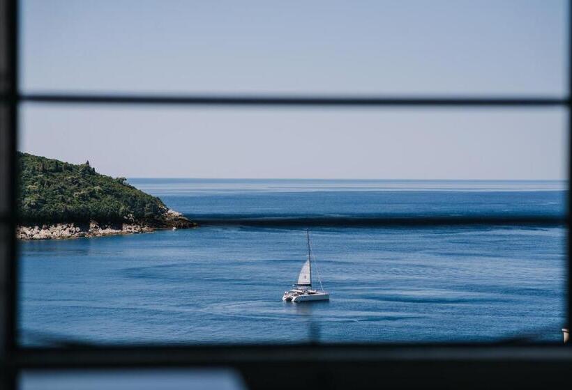 اتاق لوکس با چشم‌انداز شهر, Villa Allure Of Dubrovnik