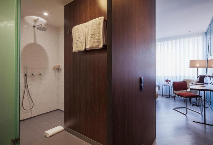 اتاق اکونومی, Vincci Porto