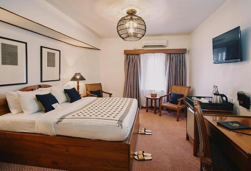 اتاق لوکس, Winner Inn