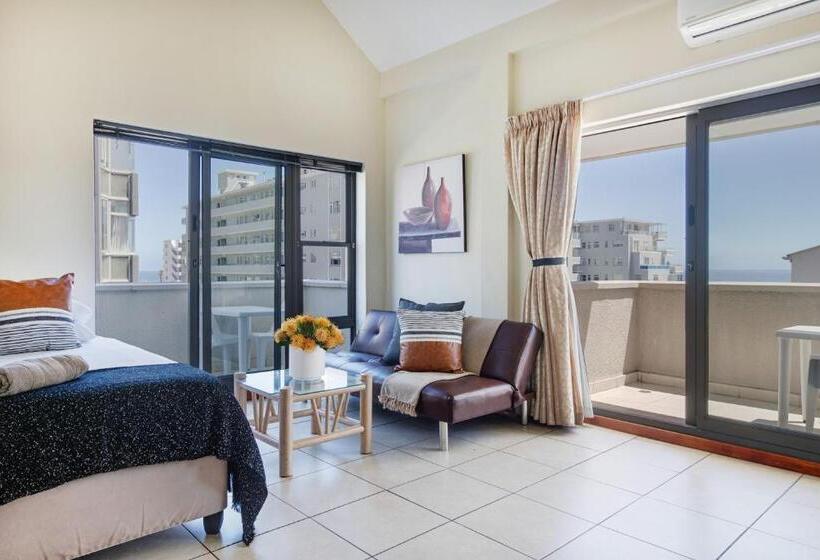 استودیو استاندارد با بالکن, The Amalfi Boutique