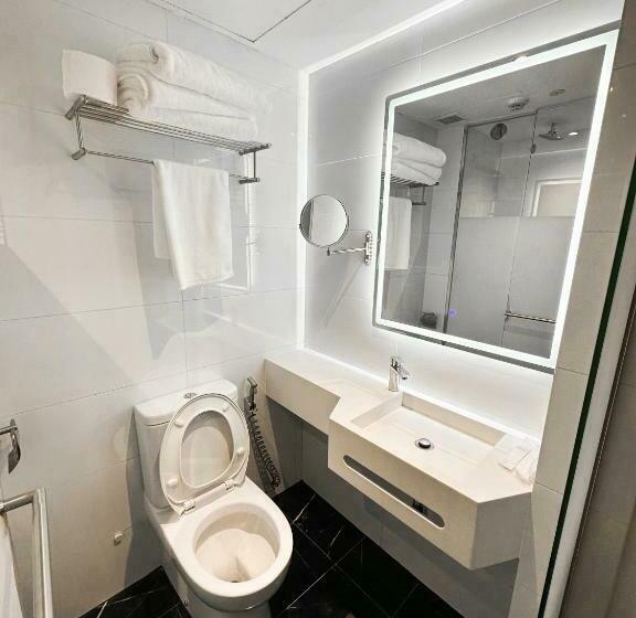 استودیو استاندارد با بالکن, D Nova Hotel Bugis