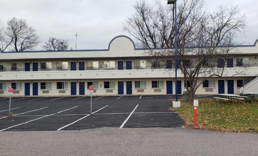 豪华房间, Fields Park Motel