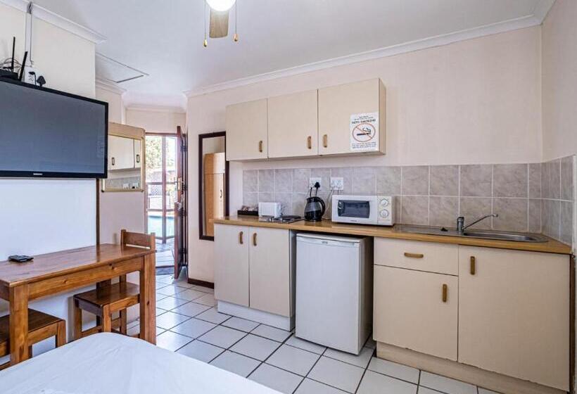 اتاق استاندارد, 5 Third Avenue Guesthouse