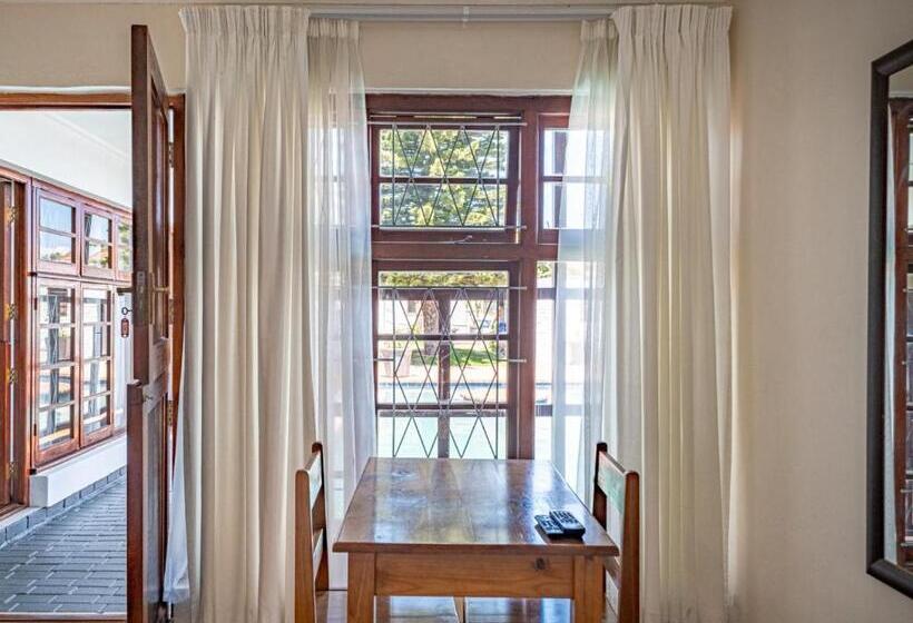 اتاق استاندارد, 5 Third Avenue Guesthouse