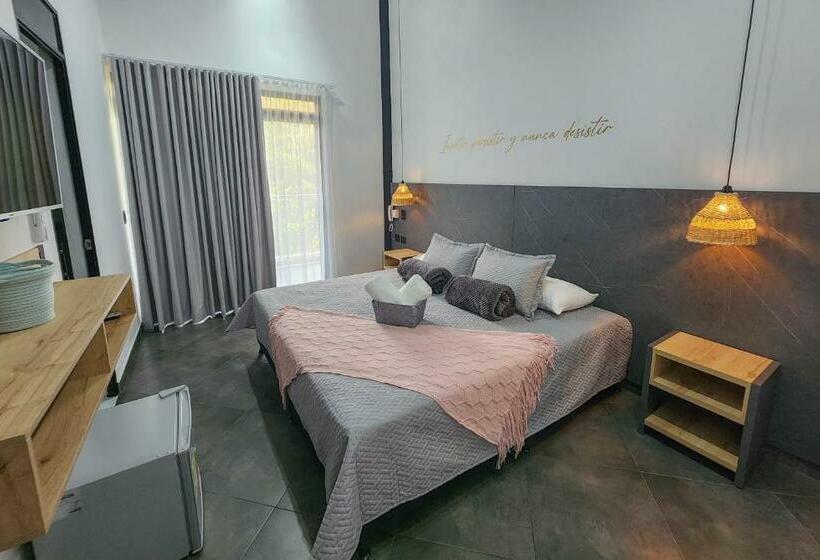 اتاق استاندارد با تخت بزرگ, Capri Doradal
