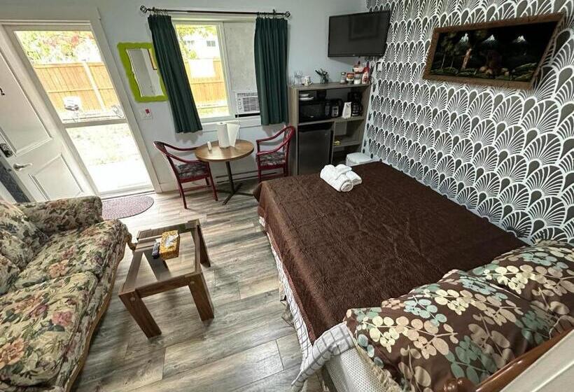 سوئیت با بالکن, Guest Suite   Private Retreat   J 1