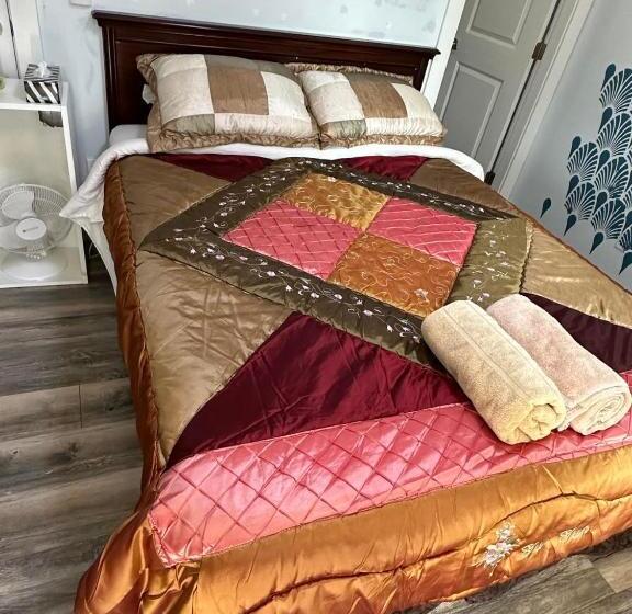 سوئیت با بالکن, Guest Suite   Private Retreat   J 1