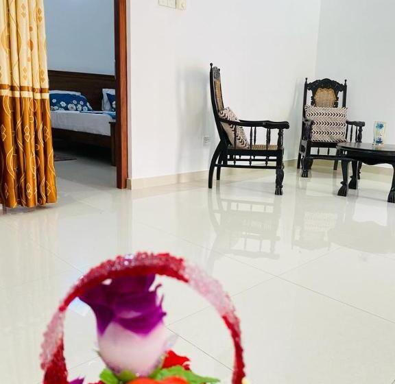 ویلای 1 خوابه, White Villa
