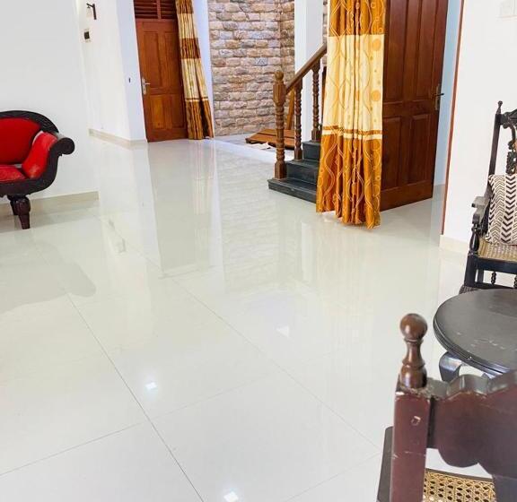 ویلای 1 خوابه, White Villa