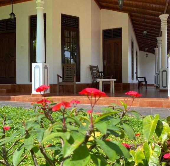 ویلای 1 خوابه, White Villa