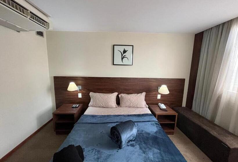 اتاق لوکس, Flat Em Taguatinga
