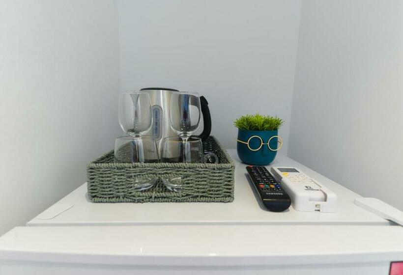 استودیوی استاندارد, Bella House Apartaments