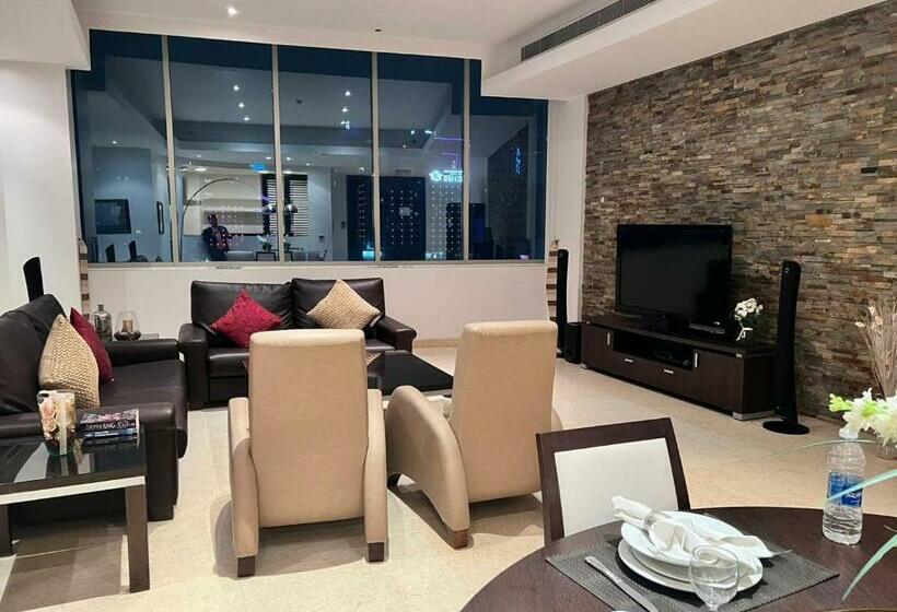 1 Bedroom Penthouse Apartment, Butterfly Residence
