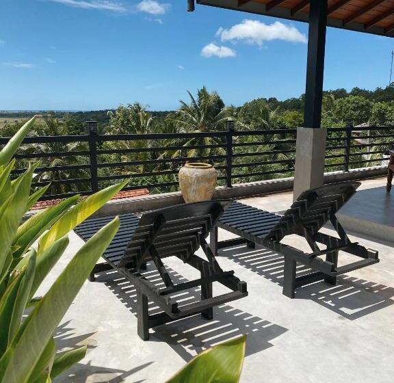 1 Bedroom Penthouse Apartment, D  Art Villa Retreat And Spa