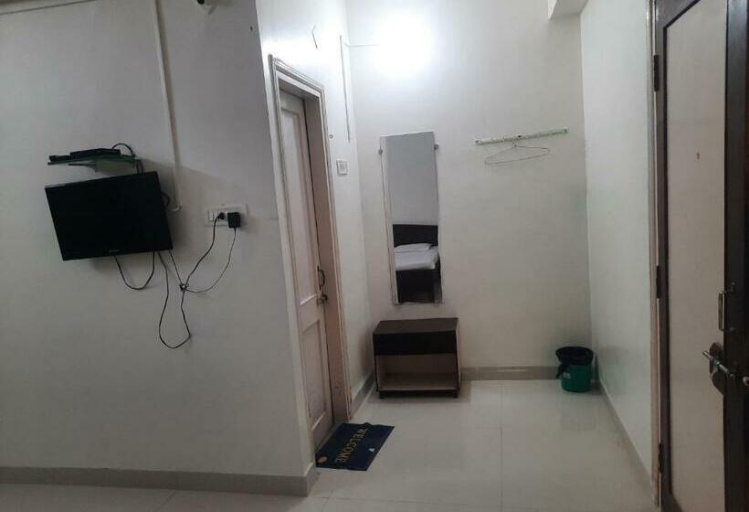 اتاق لوکس با بالکن, Great Punjab
