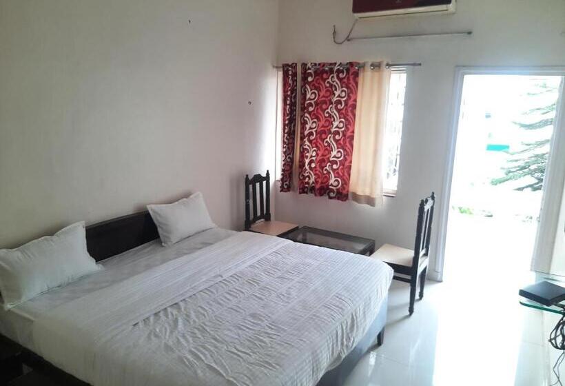 اتاق استاندارد با تخت بزرگ, Great Punjab