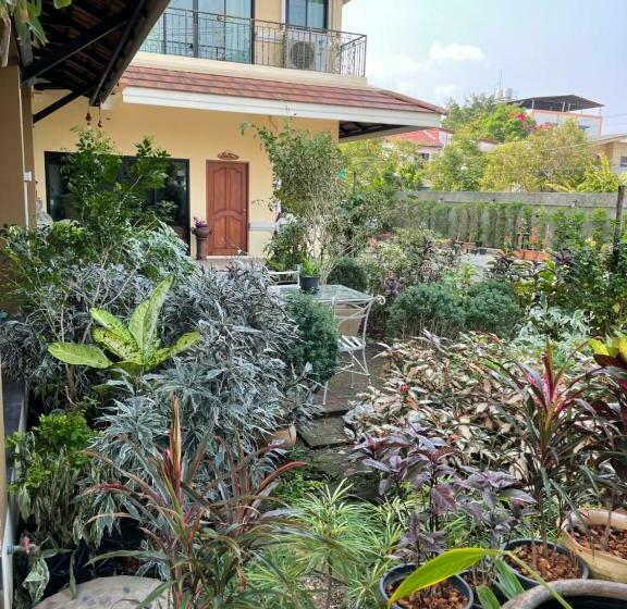 اتاق استاندارد با بالکن, Laph Kham House