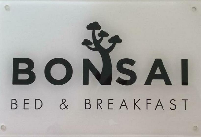 اتاق استاندارد سه نفره, Bonsai   Bed & Breakfast
