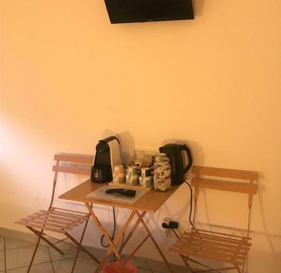 اتاق استاندارد سه نفره, Bonsai   Bed & Breakfast