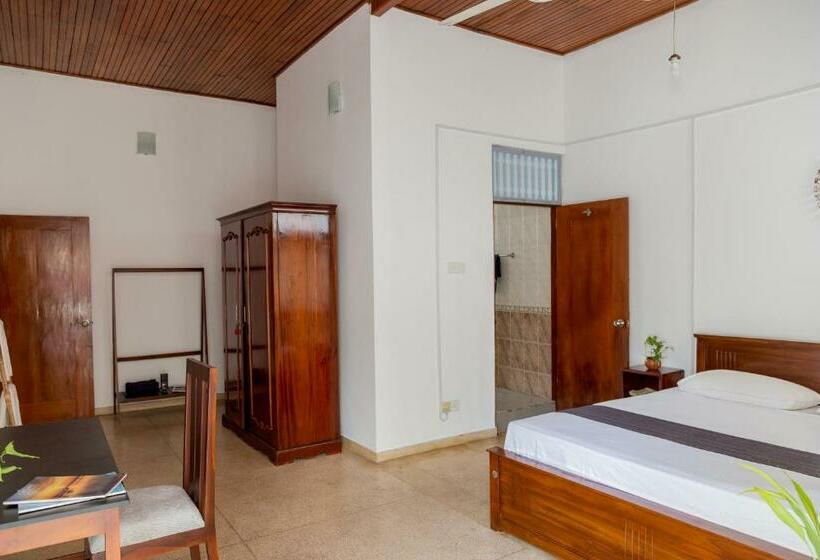اتاق استاندارد با تخت بزرگ, Greenscape Colombo