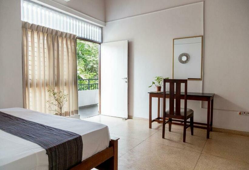 اتاق استاندارد با تخت بزرگ, Greenscape Colombo