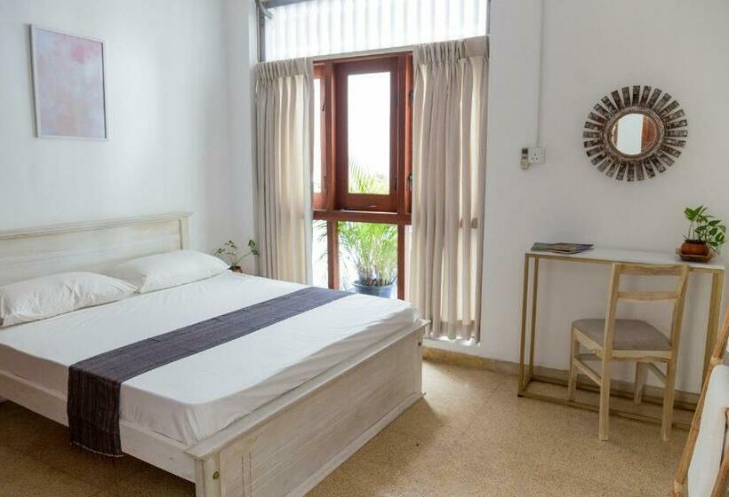 اتاق اکونومی, Greenscape Colombo