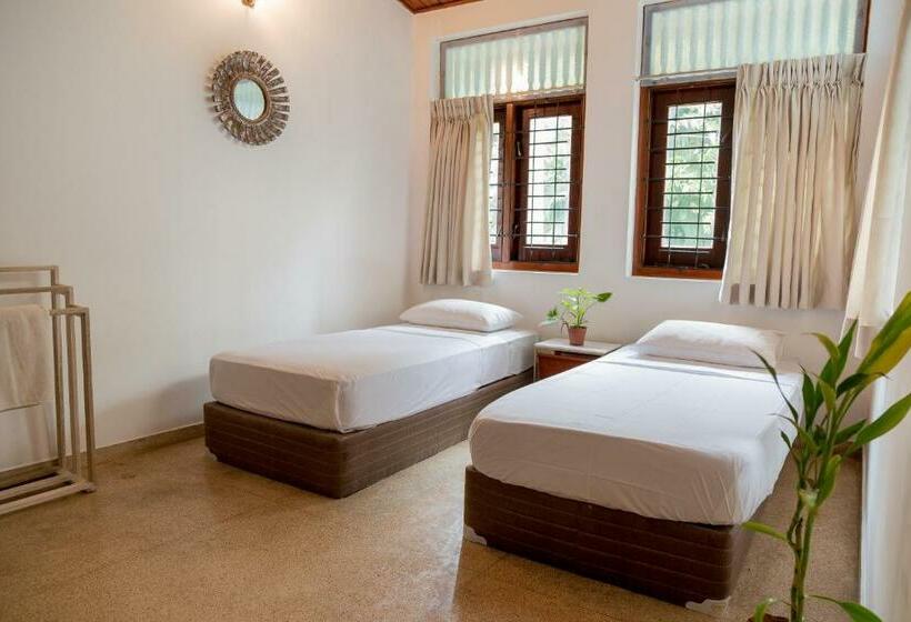 اتاق استاندارد با سرویس بهداشتی مشترک, Greenscape Colombo