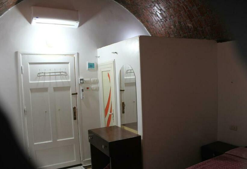 اتاق استاندارد, Nile View Guest House