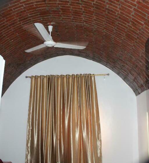 اتاق استاندارد, Nile View Guest House
