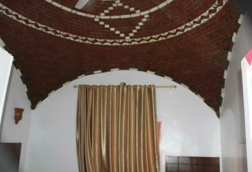 اتاق استاندارد سه نفره, Nile View Guest House