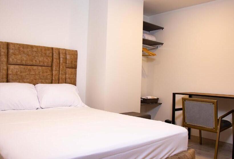 اتاق استاندارد یک نفره, Golden Cartago